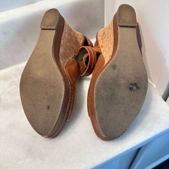 Audrey Brooke Women's Rome Tan Leather Cork Wedge Platform Sandals Size 6M - Picture 6 of 7